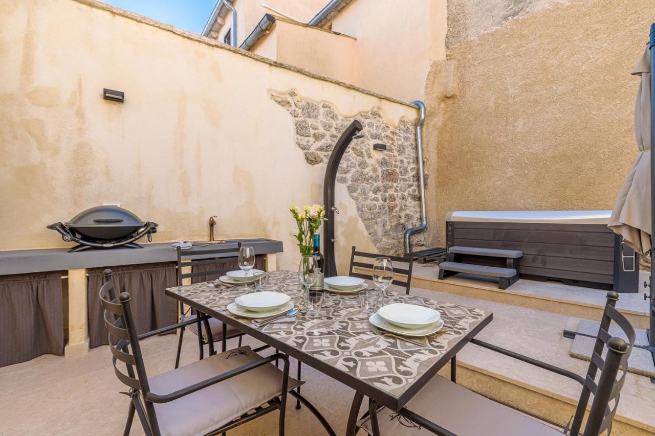 Casa Amelia In Pićan エクステリア 写真